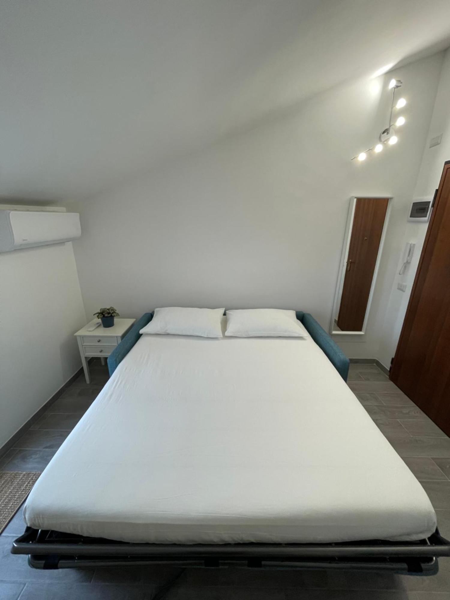 Minu, The Tiny House! Roma Exterior foto